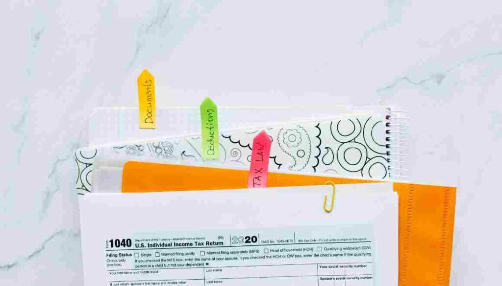 What Documents Do I Need For My Taxes?