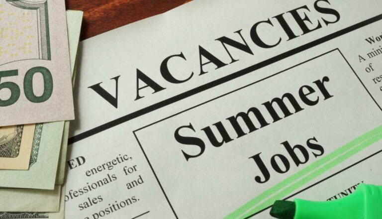 Summer Tax Saving Strategies for Students and Recent Graduates