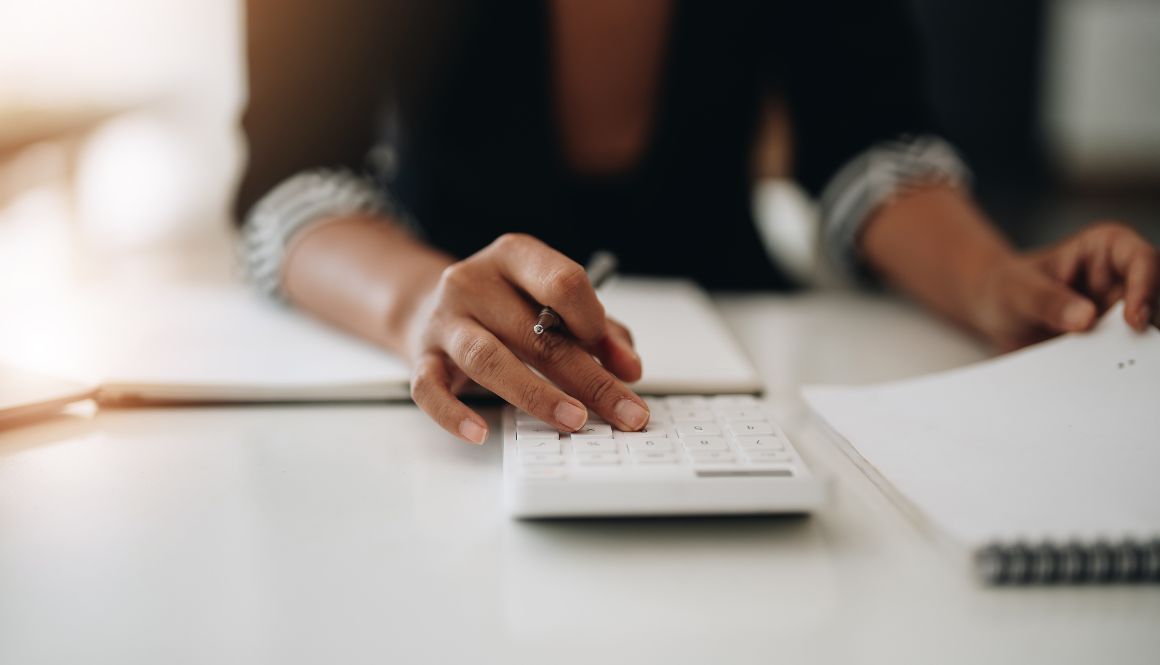 What’s the Difference Between a Bookkeeper and a CPA?