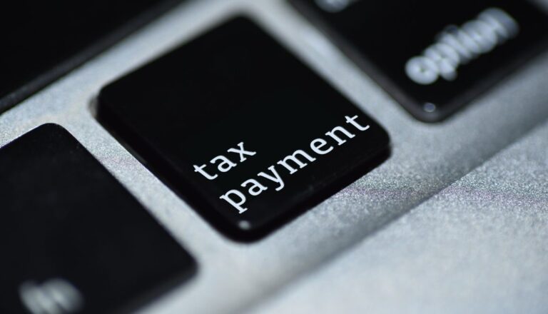 Understanding Estimated Tax Payments: Can You Pay Them All at Once?