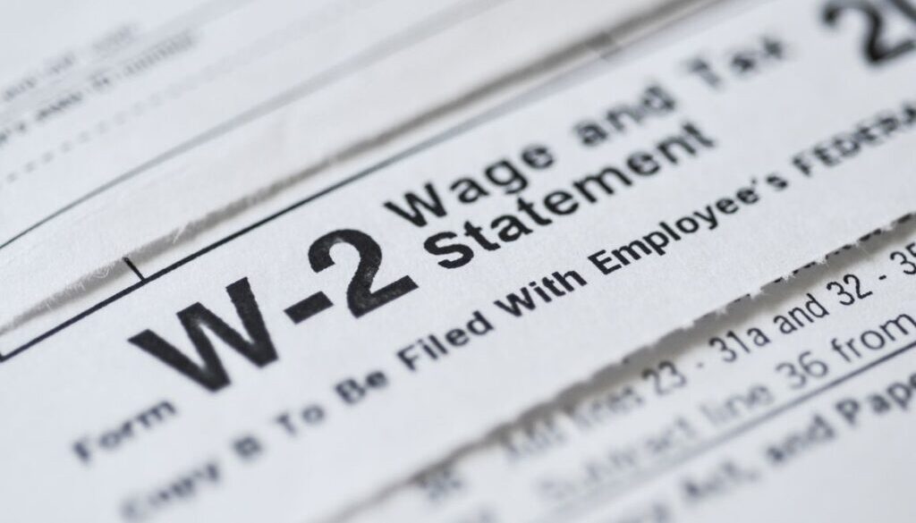 Filing Taxes Without a W-2: How to Stay Compliant and Avoid Penalties