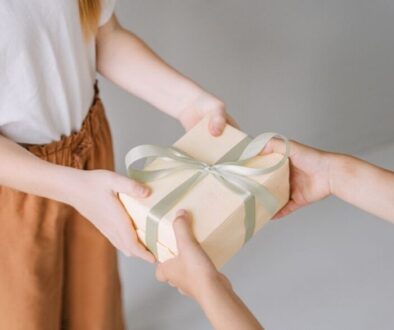 Gifting Money to Family: What’s Taxable and What’s Not
